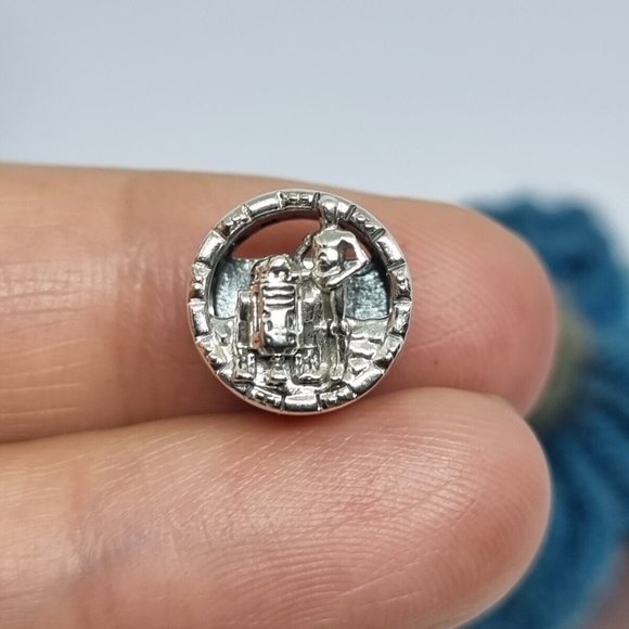 Pandora Star Wars C-3PO and R2-D2 Openwork Charm - Picture 5 of 5